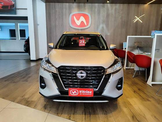 NISSAN KICKS PLAY 1.6 16V FLEXSTART SENSE XTRONIC NISSAN KICKS PLAY 1.6 16V FLEXSTART SENSE XTRONIC